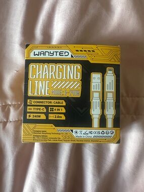 Wanyted Charging Line 240W Type-C 4-in-1 Cable - Yellow & Black